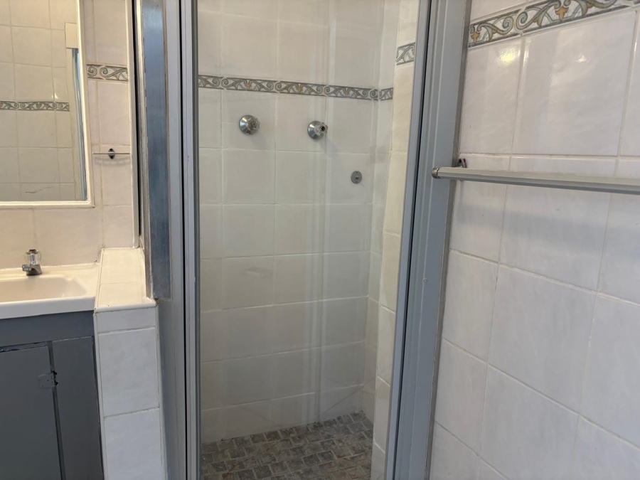 To Let 0 Bedroom Property for Rent in Sea Point Western Cape